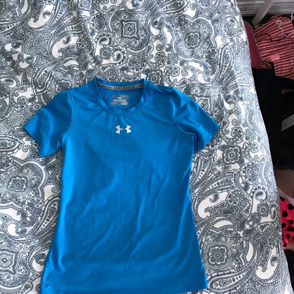 Youth fitted athletic shirt - Picture 2 of 4